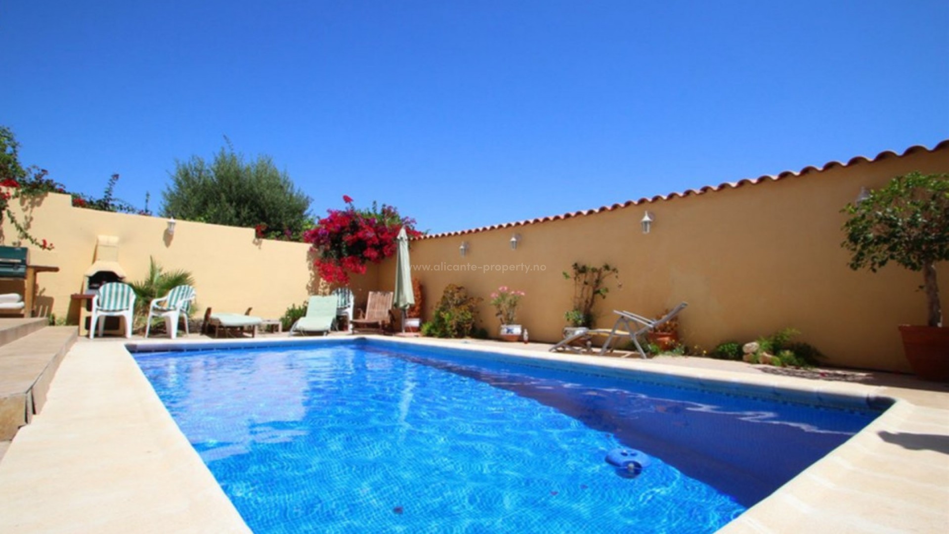 Villa in Villamartín