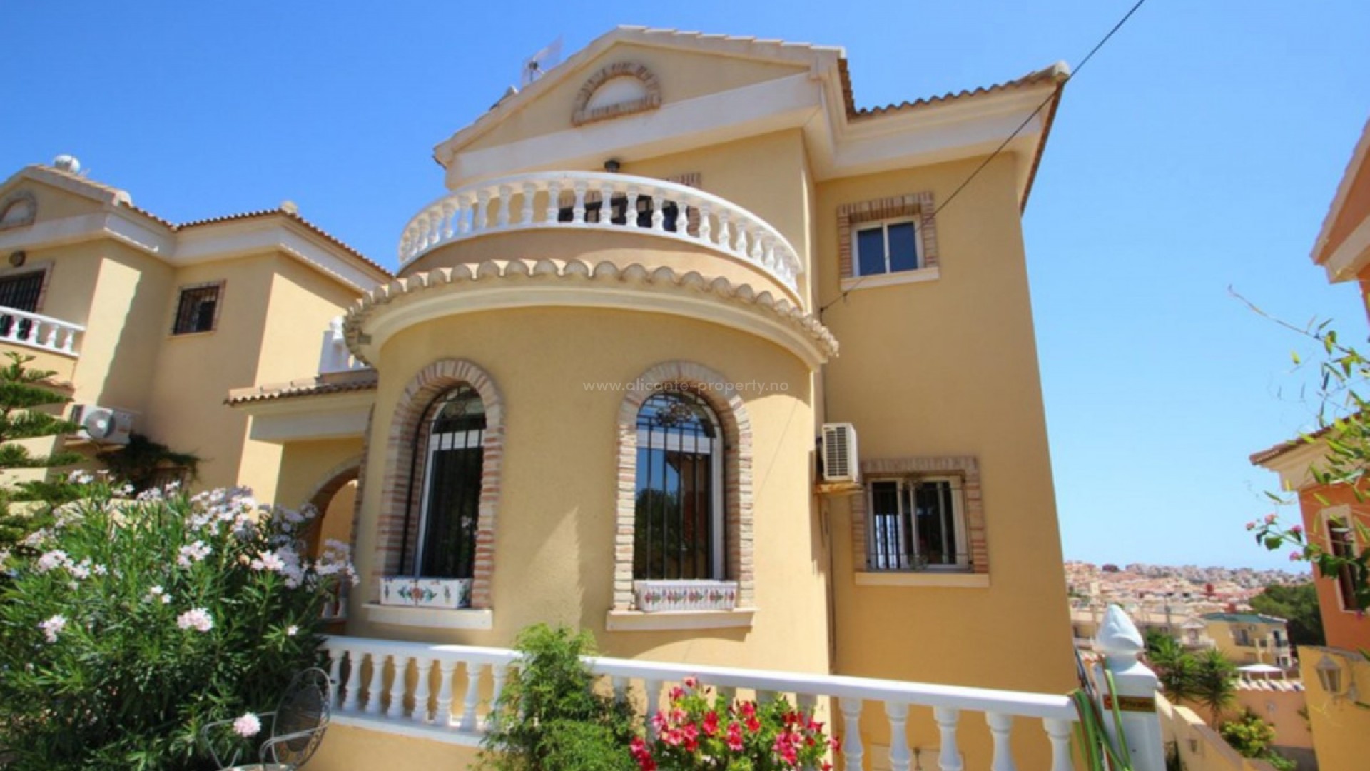 Villa in Villamartín