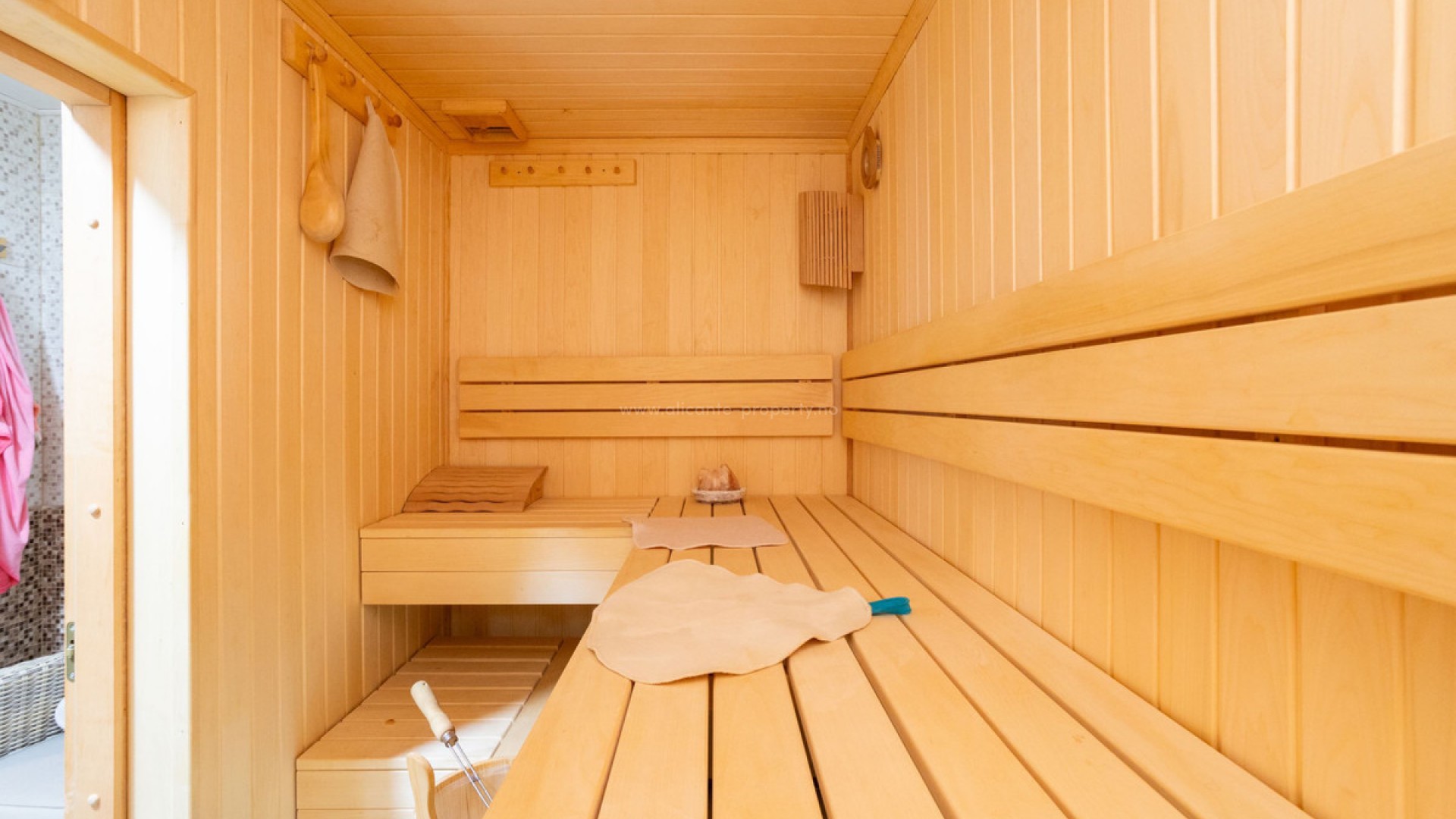 Villa in Villamartín