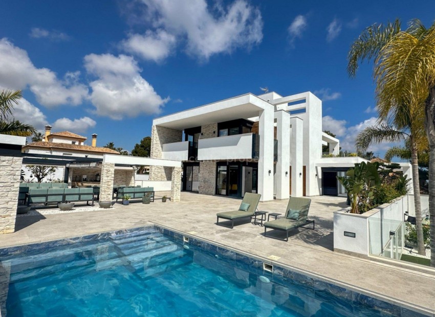 Villa in Villamartín