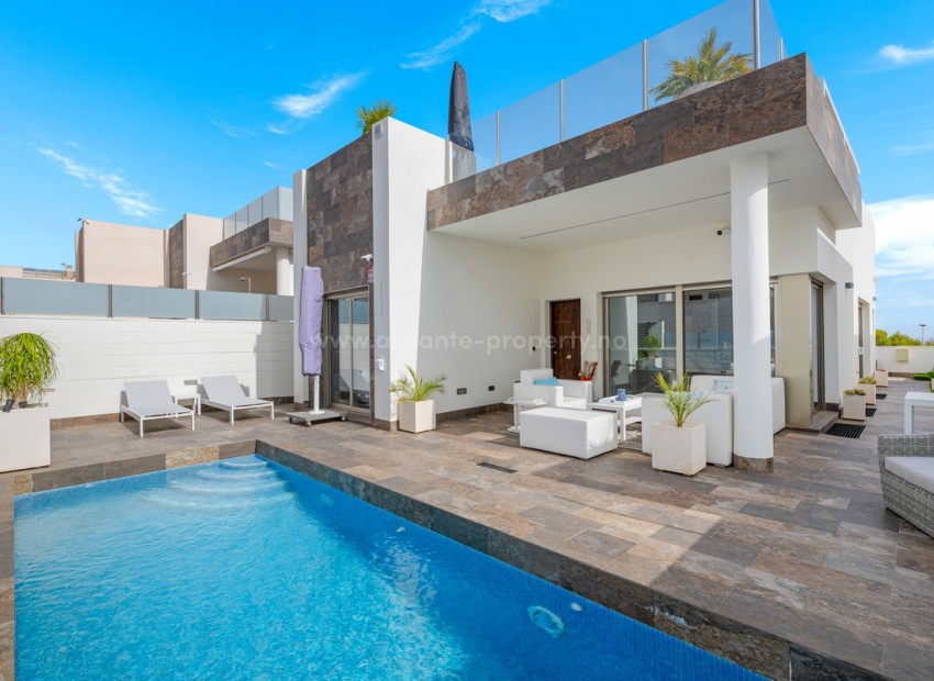 Villa in Villamartin