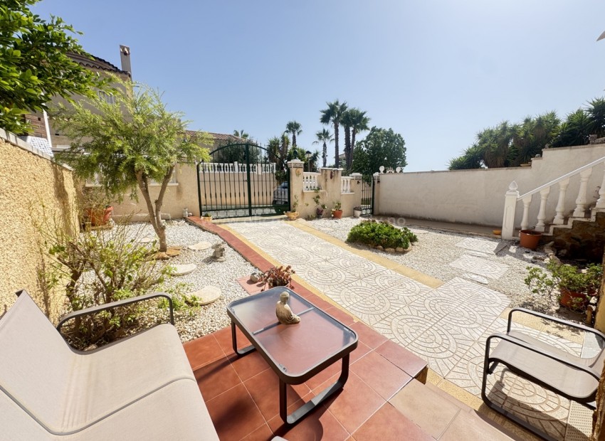 Villa in Villamartín