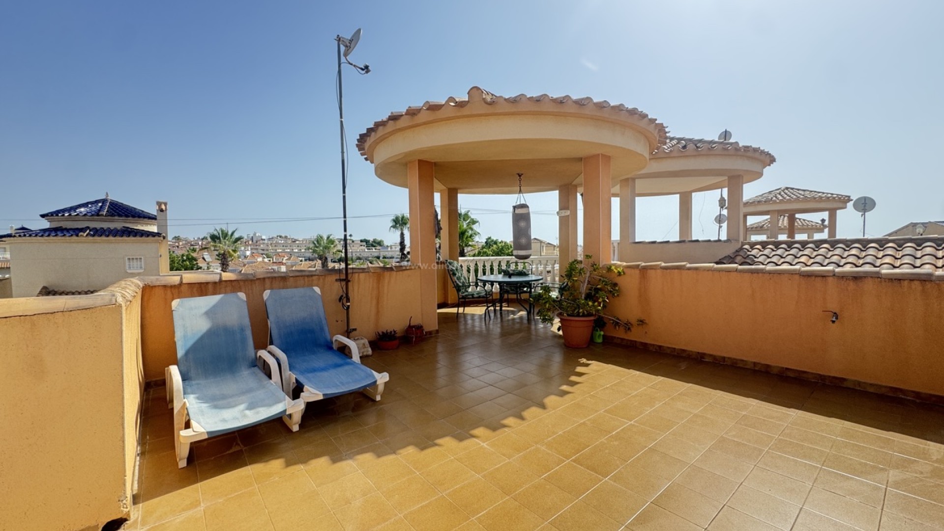 Villa in Villamartín