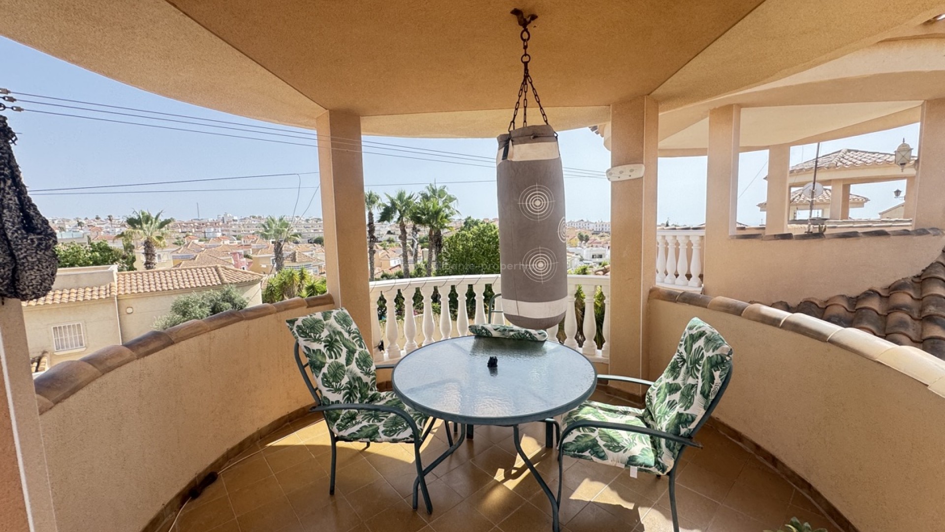 Villa in Villamartín