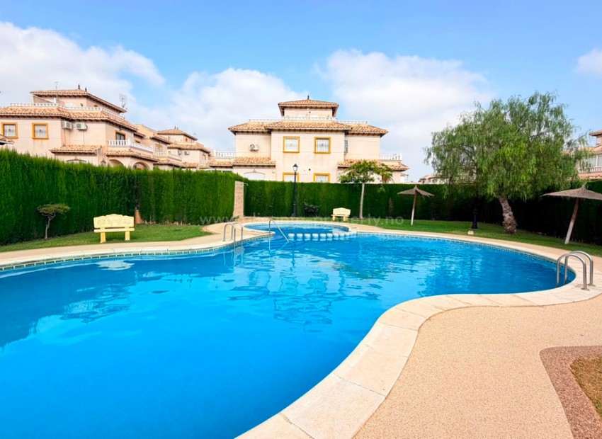 Villa in Villamartín
