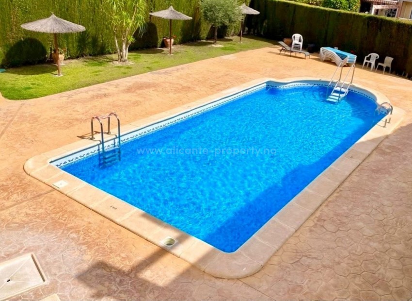 Villa in Villamartin