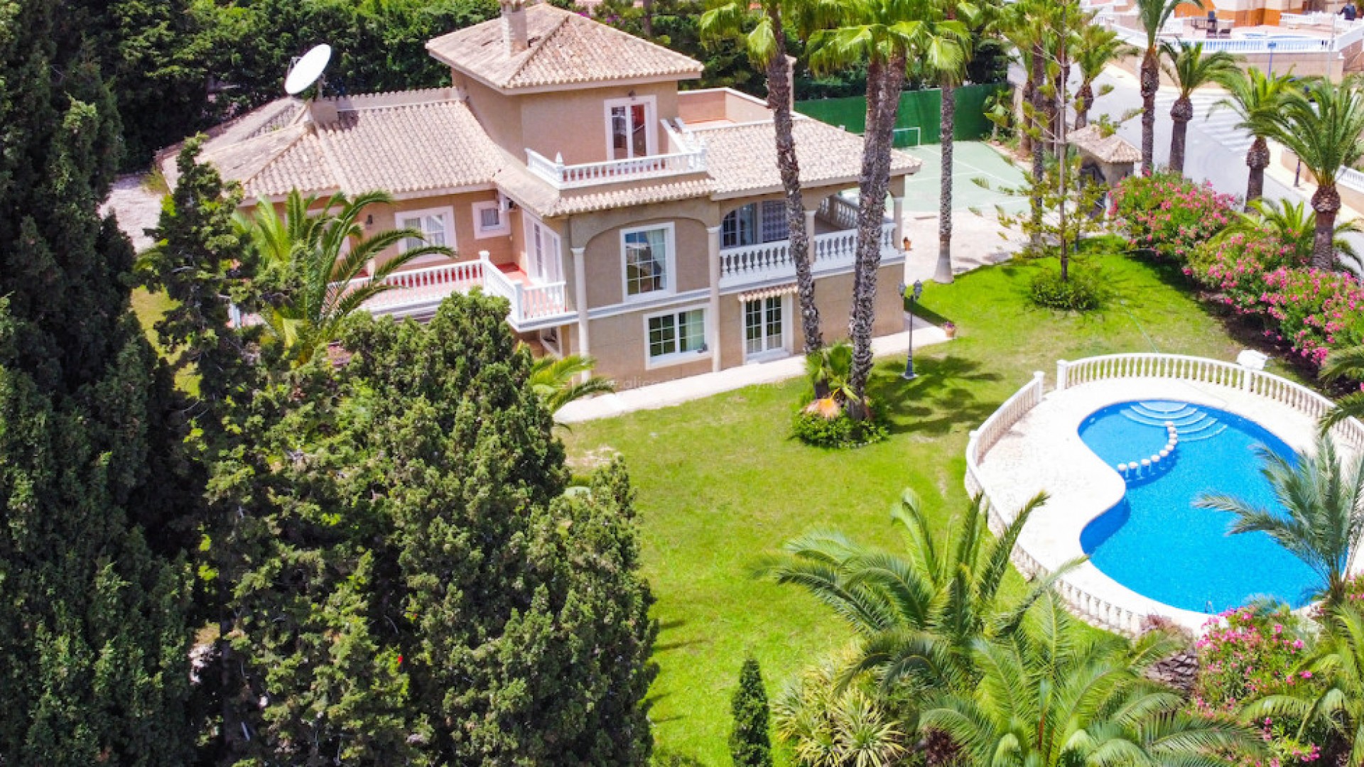 Villa in Villamartín