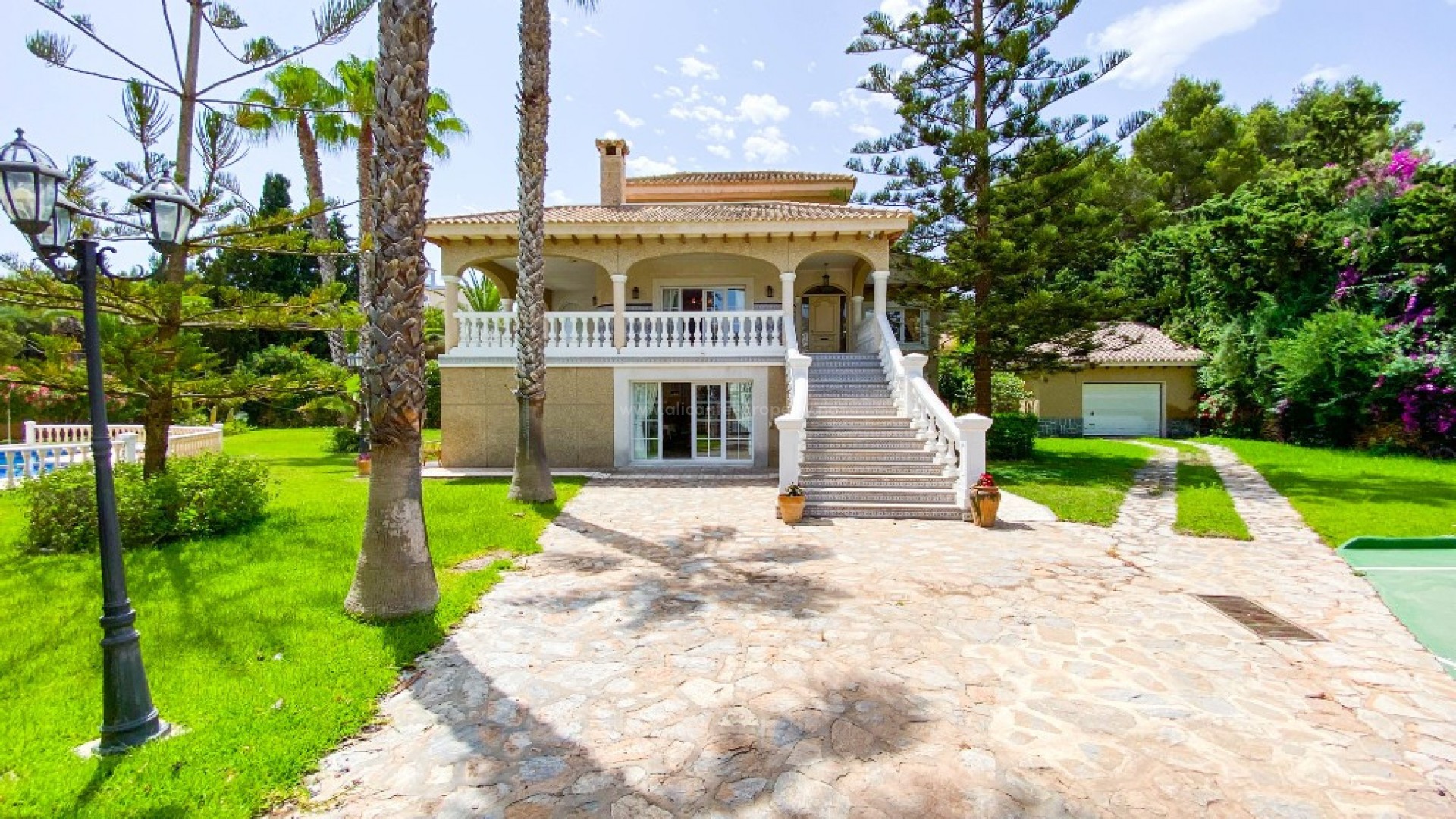 Villa in Villamartín
