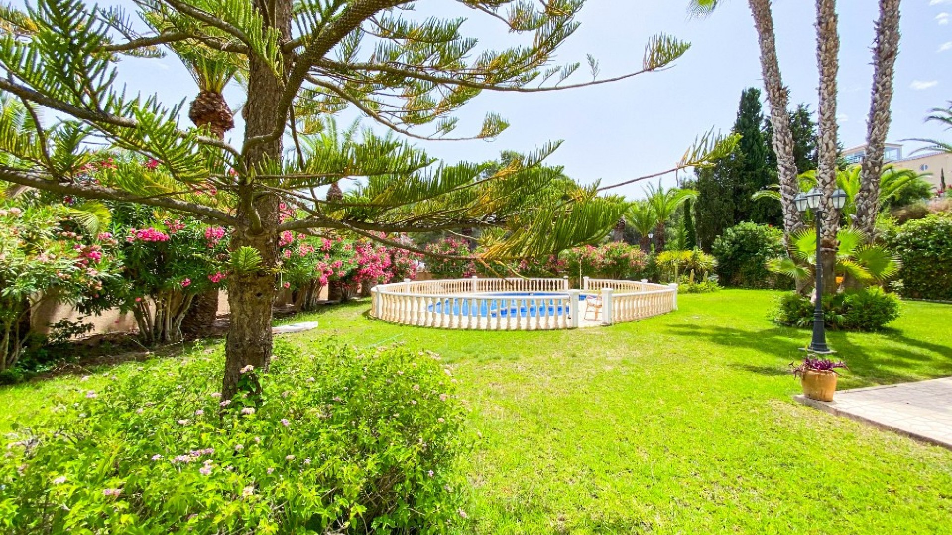 Villa in Villamartín