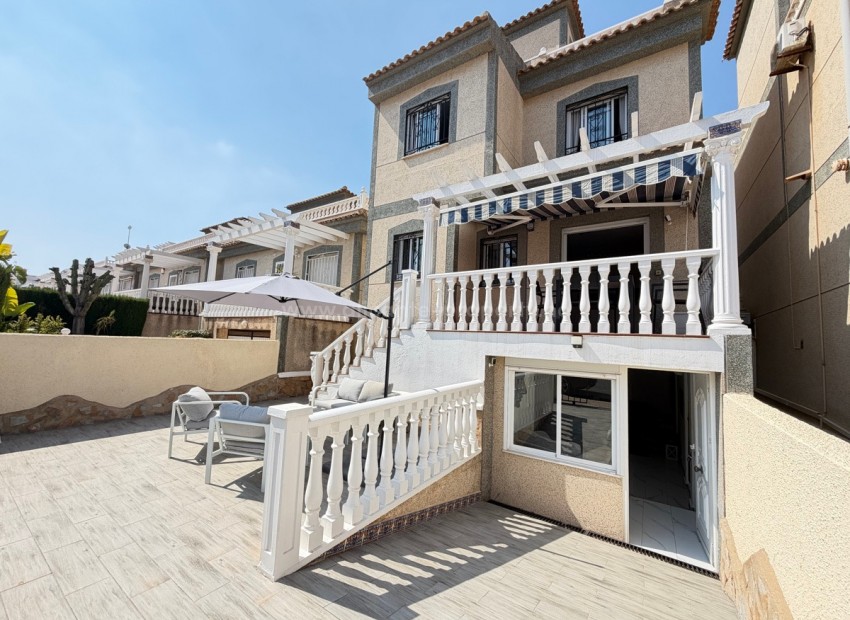 Villa in Villamartin