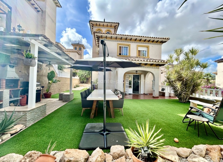 Villa in Villamartín