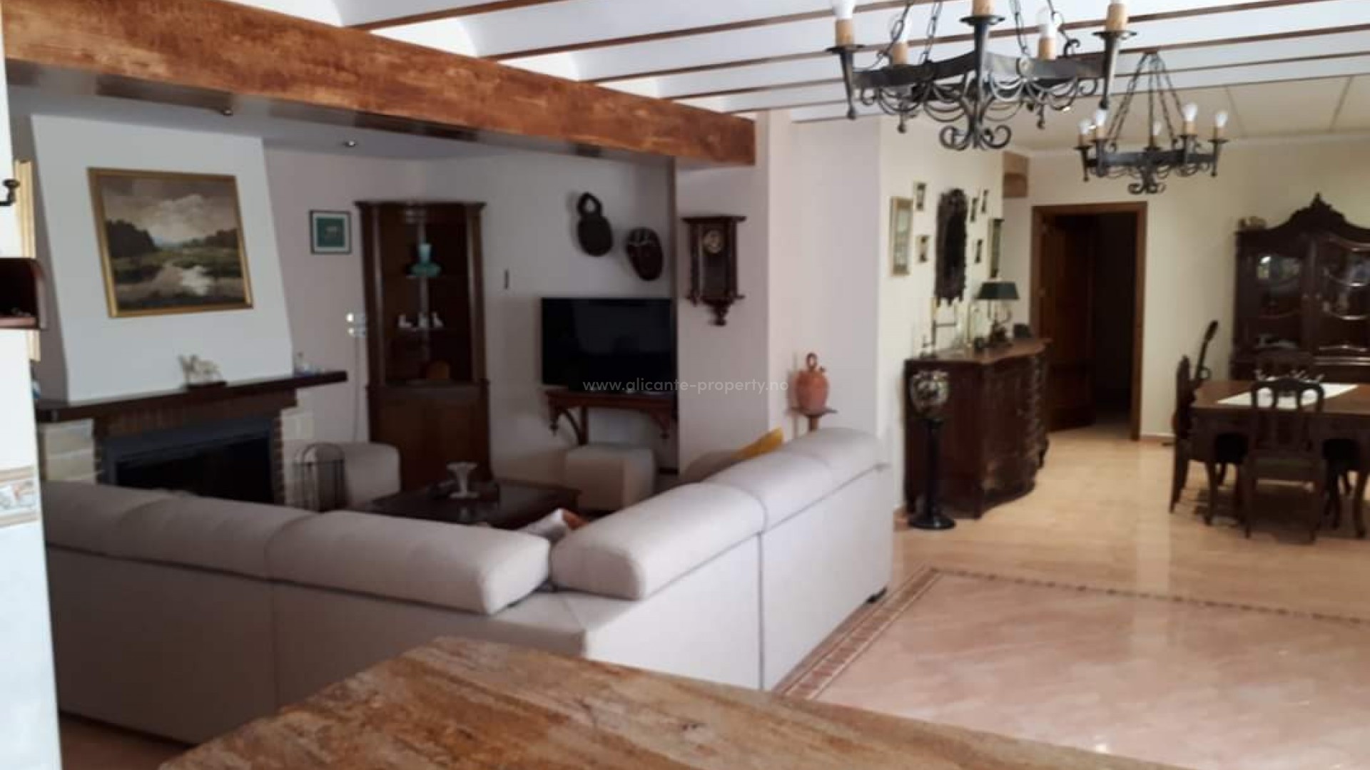 Villa in Villena Centro