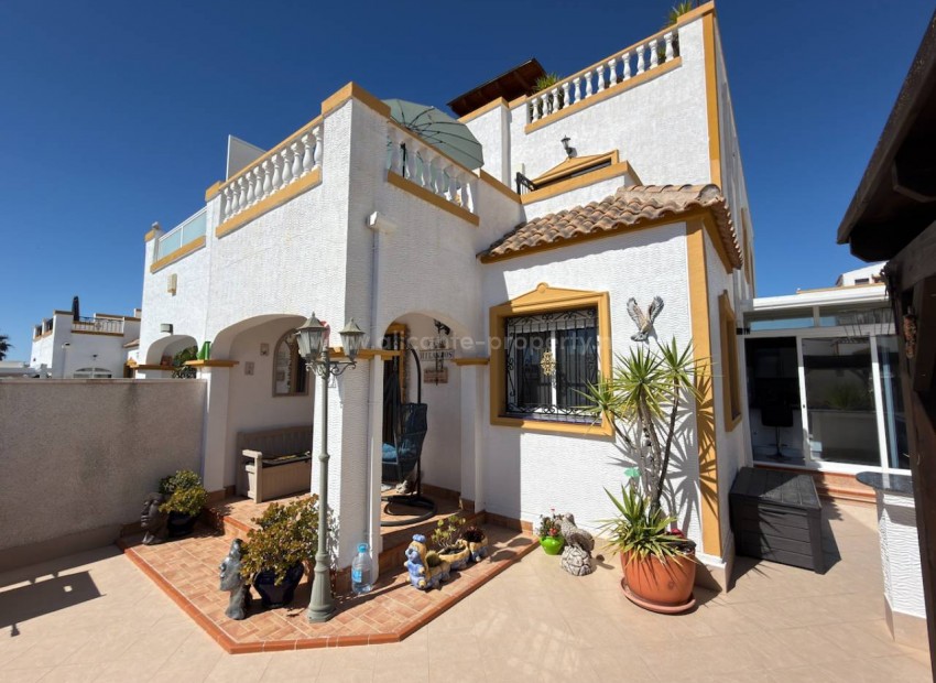 Villa in Vistabella Golf Resort