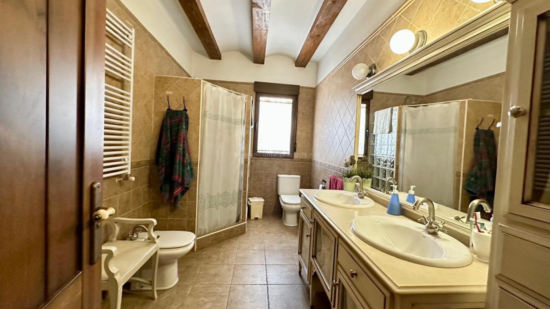 Villa in Yecla Centro