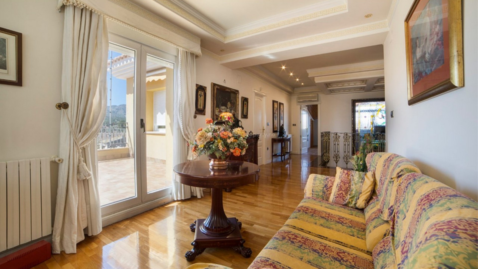 Villa in Yecla Centro