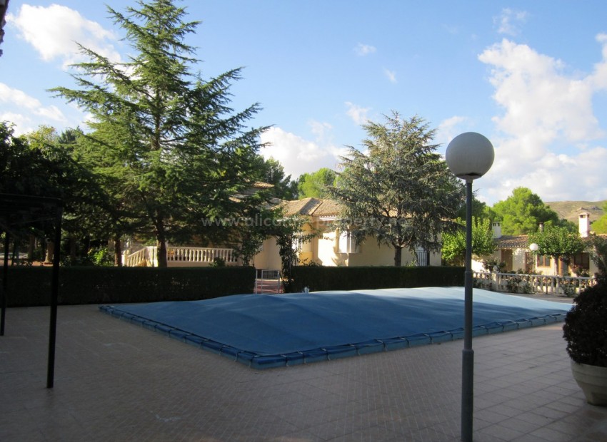 Villa in Yecla Centro