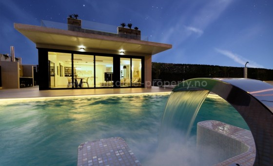 Villa - Nueva construcción  - Orihuela Costa - NBG-28899