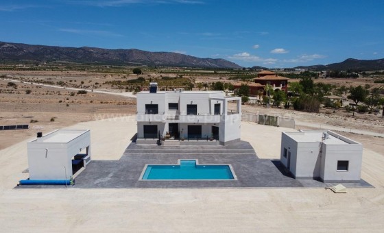 Villa - Nueva construcción  - PINOSO - NBG-74905