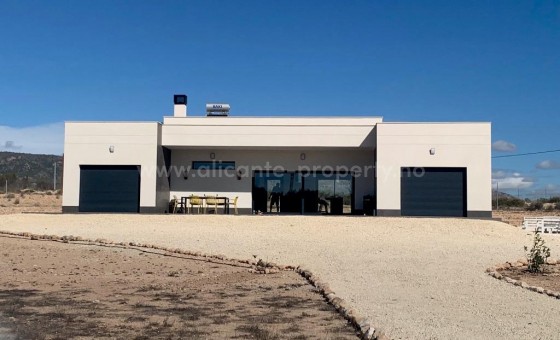 Villa - Nueva construcción  - PINOSO - NBG-78616