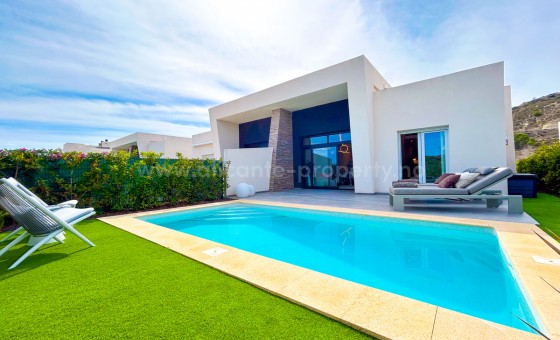 Villa - Resale - Algorfa - Algorfa Centro