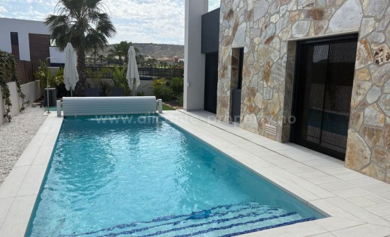 Villa - Resale - Algorfa - La finca Golf