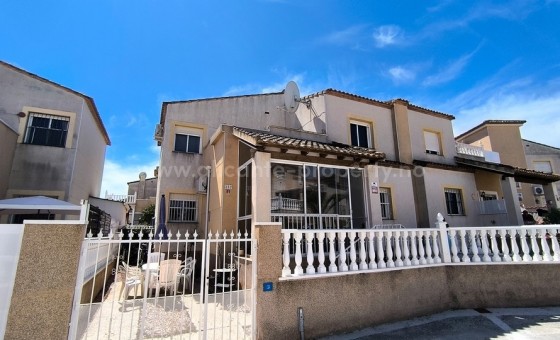 Villa - Resale - Algorfa - Montebello