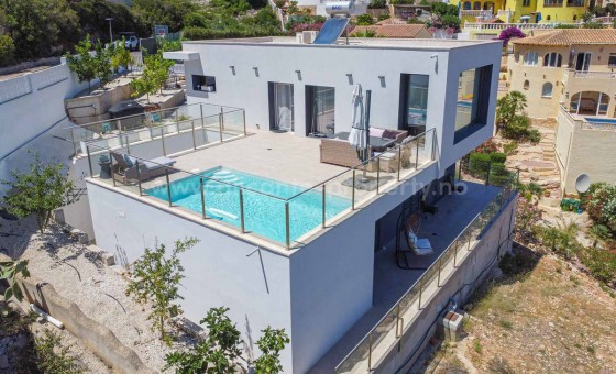 Villa - Resale - Benitachell - Cumbre del sol