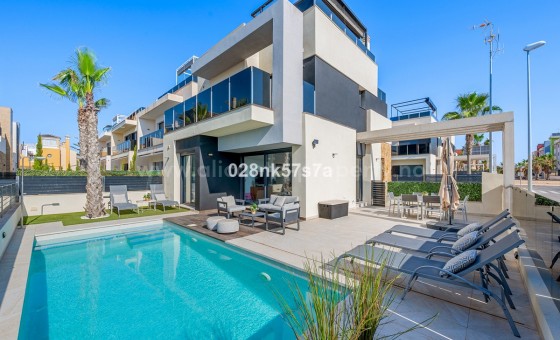 Villa - Resale - Cabo Roig - Cabo Roig