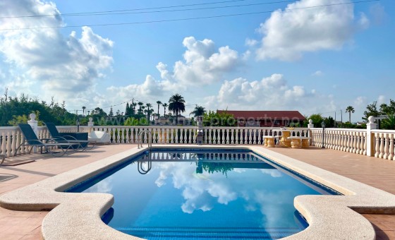 Villa - Resale - Catral - Catral Centro