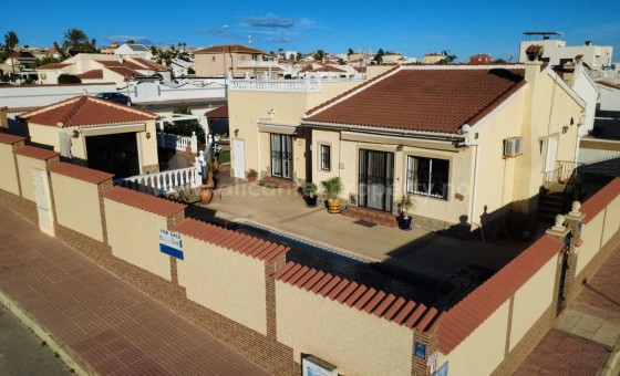 Villa - Resale - Ciudad Quesada - BR-42108