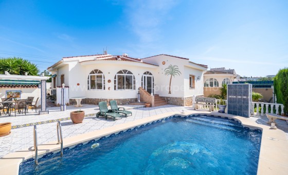 Villa - Resale - Ciudad Quesada -
                Ciudad Quesada