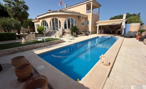 Villa - Resale - Ciudad Quesada - Doña Pepa