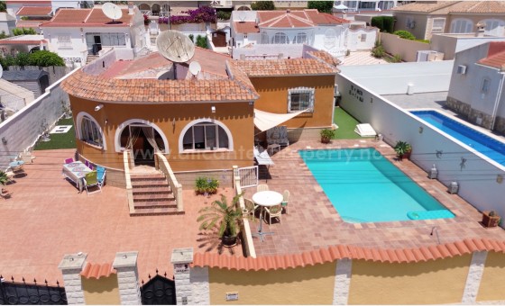Villa - Resale - Ciudad Quesada - Town Center