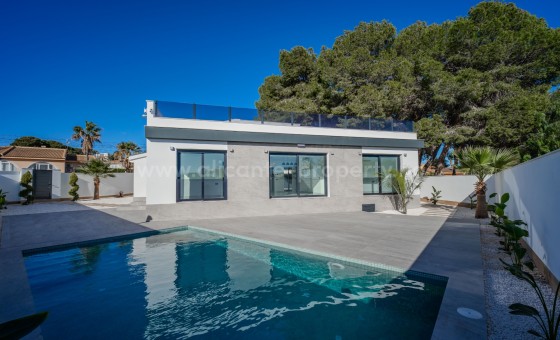 Villa - Resale - Ciudad Quesada - Town Center