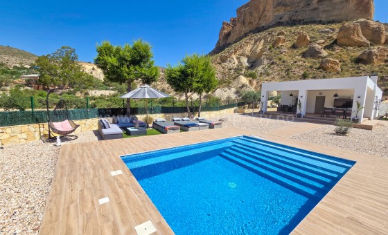 Villa - Resale - Crevillente - Crevillente