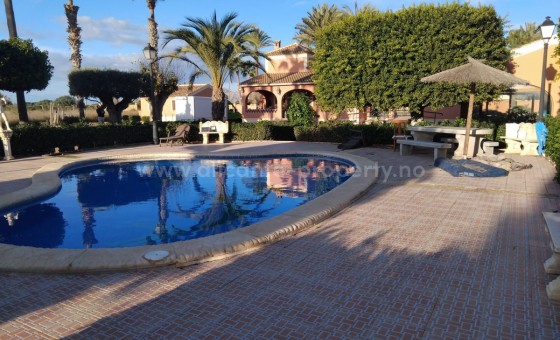 Villa - Resale - Dolores - Dolores Centro