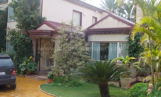 Villa - Resale - Elche - Elche