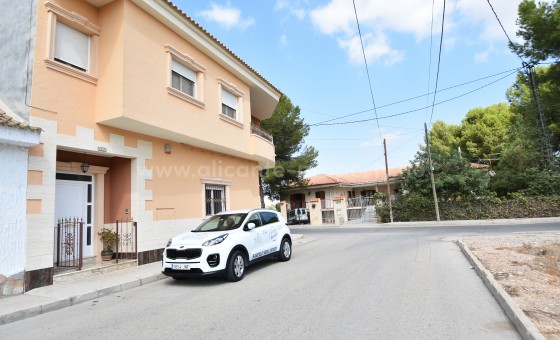 Villa - Resale - Granja de Rocamora - BR-95319