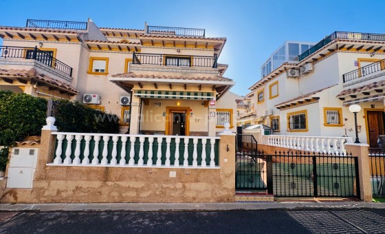 Villa - Resale - La Zenia - La Zenia