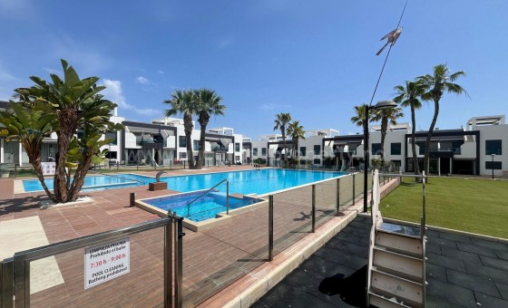 Villa - Resale - La Zenia - La Zenia