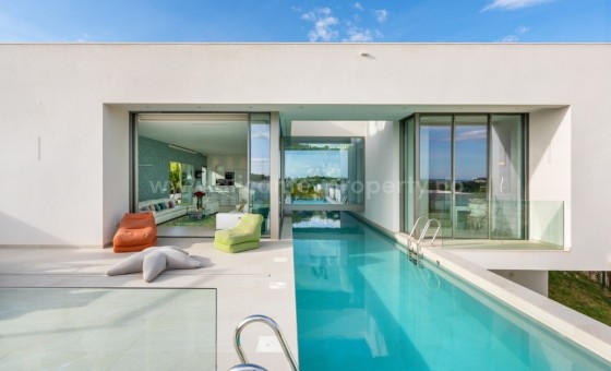 Villa - Resale - Las Colinas - Las Colinas Golf Resort