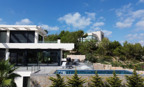 Villa - Resale - Las Colinas - Las Colinas Golf Resort