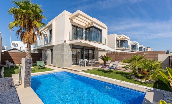 Villa - Resale - Los Montesinos - Entre Naranjos