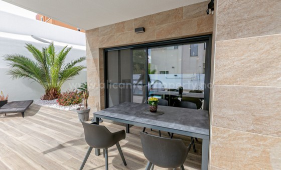 Villa - Resale - Los Montesinos - Los Montesinos Centro