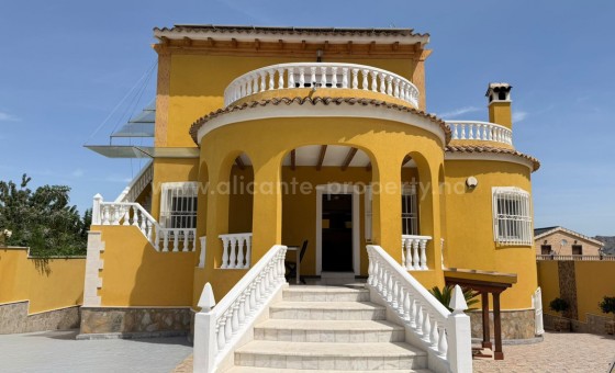 Villa - Resale - Orihuela - GAA-27838
