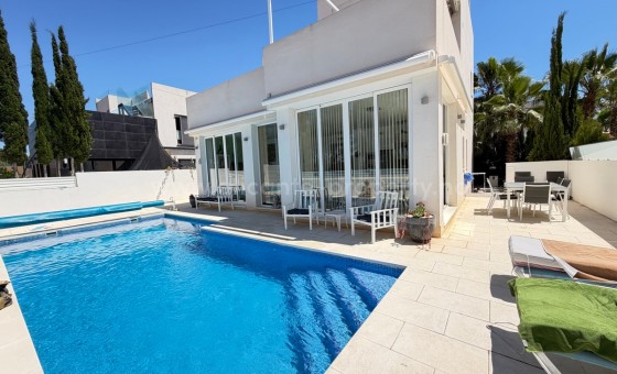 Villa - Resale - Orihuela - Mil Palmeras