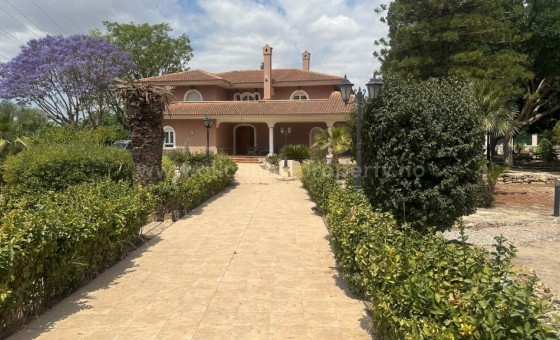 Villa - Resale - Orihuela - Orihuela