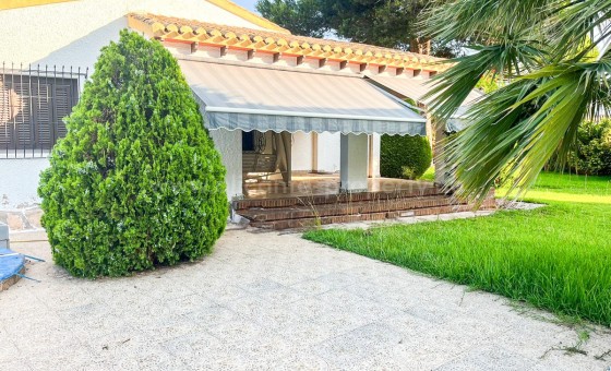 Villa - Resale - Orihuela - Punta Prima