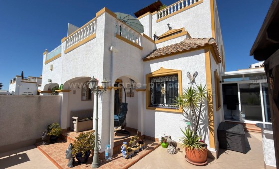 Villa - Resale - Orihuela - Vistabella Golf Resort