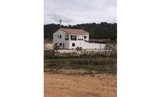Villa - Resale - PINOSO -
                Pinoso Centro